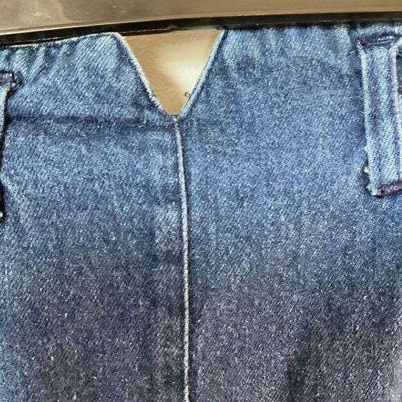 Vintage 80’s Sasson Denim Midi Skirt. Pockets! Ooh la la sasson! - Picture 7 of 14